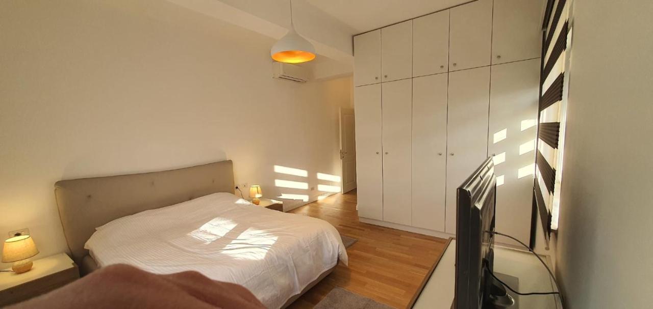 Luxury Gated Comunity Apartament Apartamento Tirana