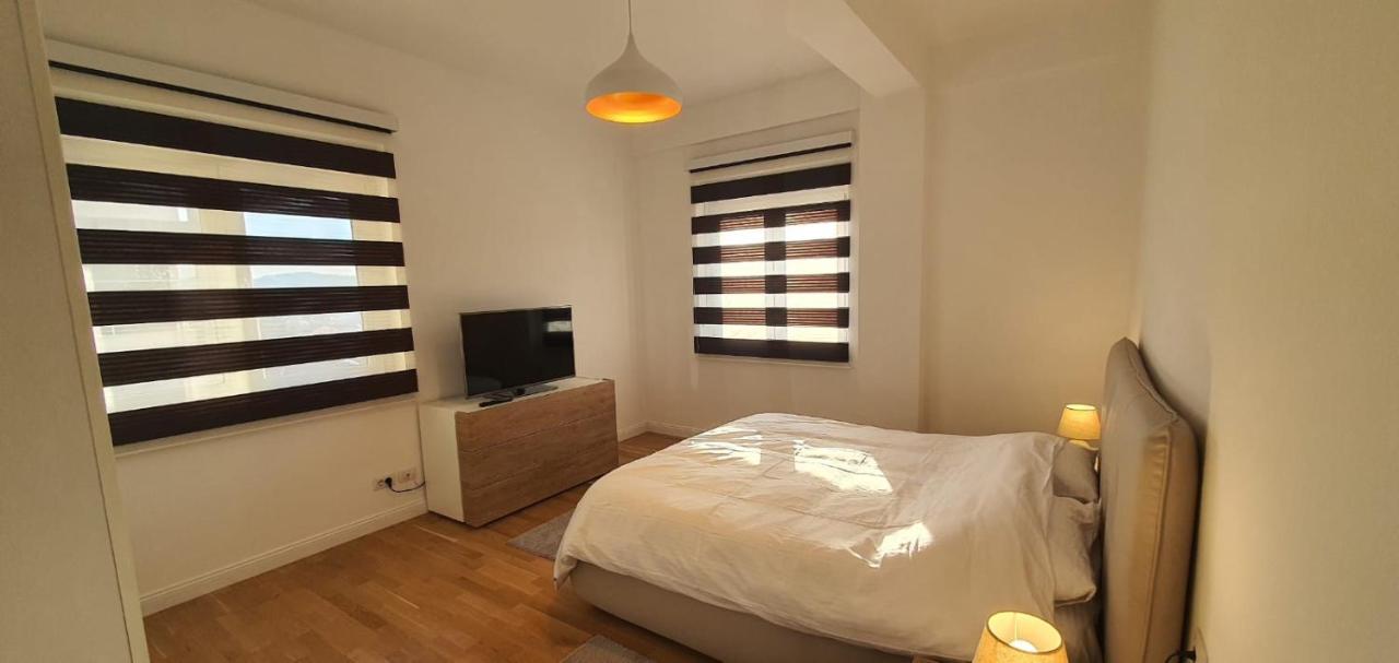 Luxury Gated Comunity Apartament Apartamento Tirana