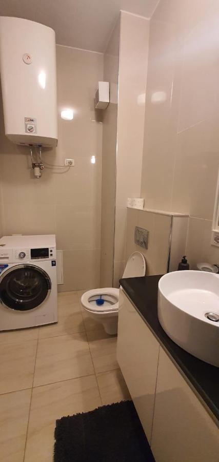 Luxury Gated Comunity Apartament *